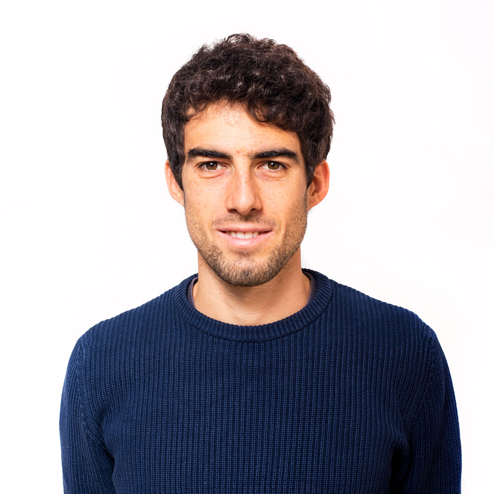 Manuel Togni, Intré