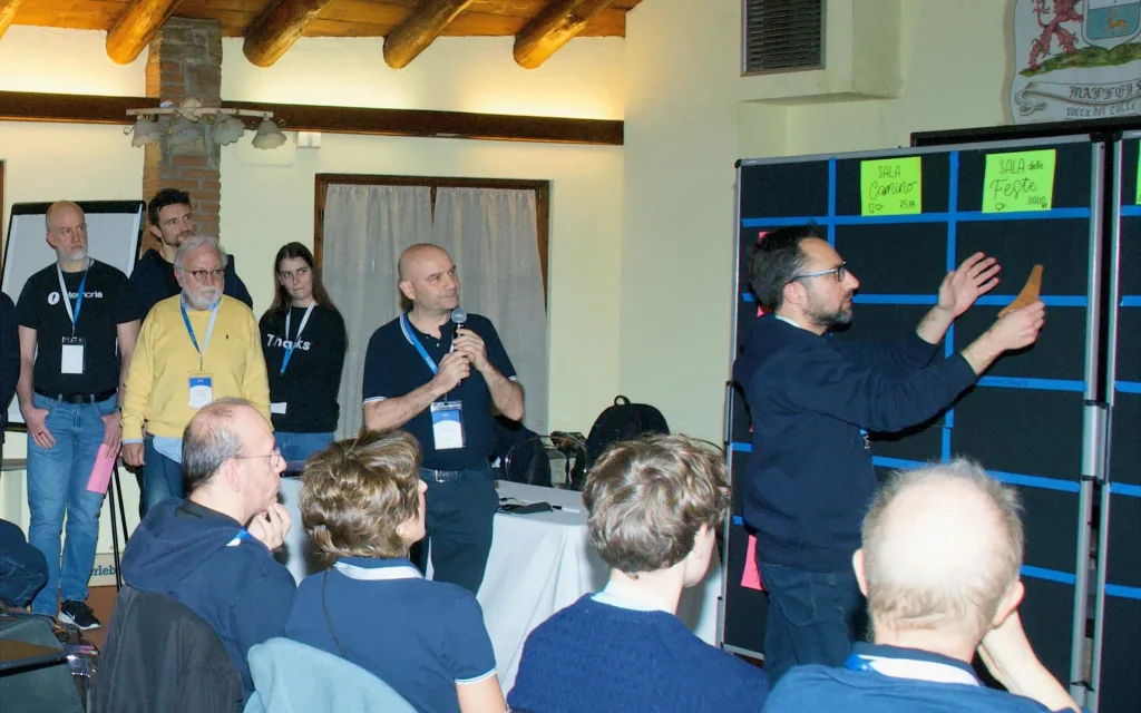 Foto del marketplace pre-Unconference, Intré Camp 6 febbraio 2026